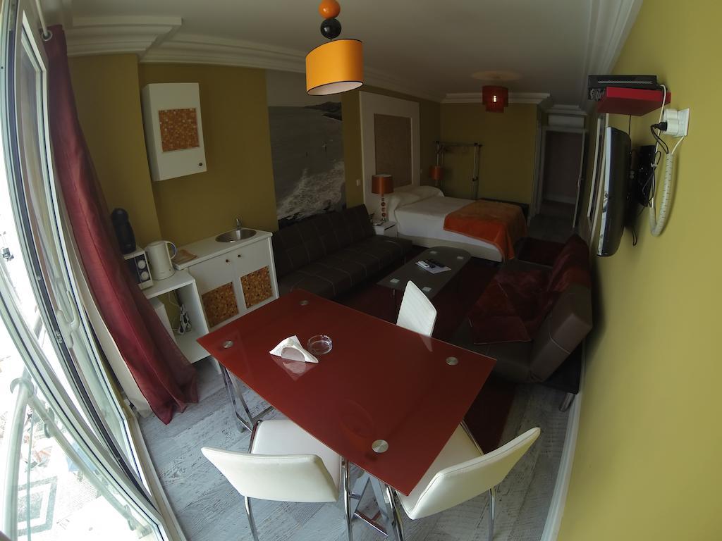 Inn Seventies Lagos Exterior photo